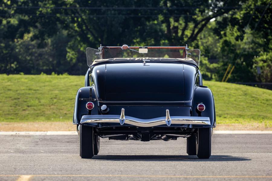  Ford V8 Deluxe Roadster 1934 года  (фото 22 из 30)